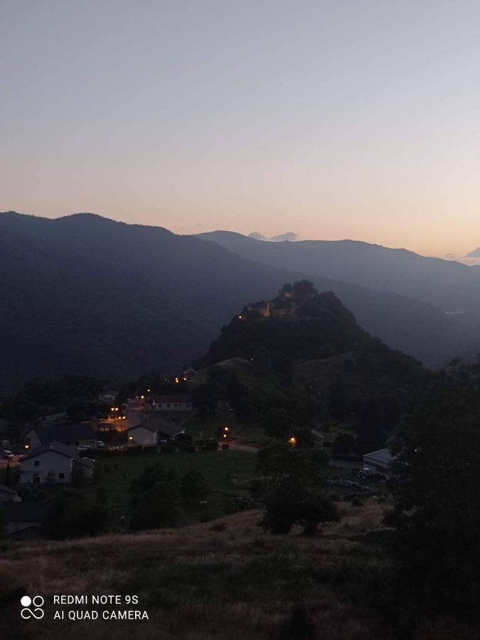 Lodg'Ing Secret Camp Ariege Hotel Lordat Екстериор снимка